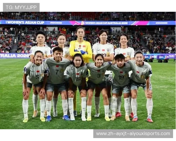 中国女足2-1逆转朝鲜队获小组头名陈巧珠王霜得分助球队晋级八强